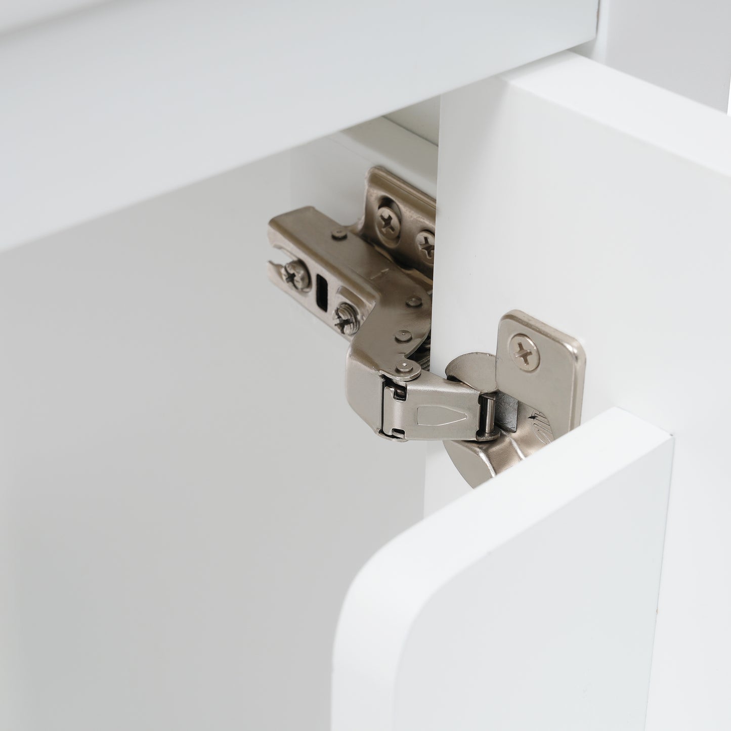 VanityFus 20-in White Bathroom Vanity Single Sink Combo Ceramic Top 1 Soft Close Door Undermount