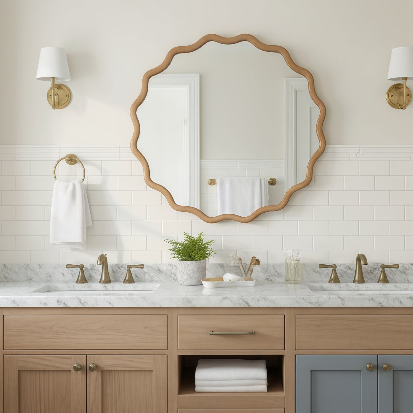 VanityFus 36-in W 36-in H Wavy Round Natural Wood Framed Beveled Bathroom Vanity Mirror Wall Mirror